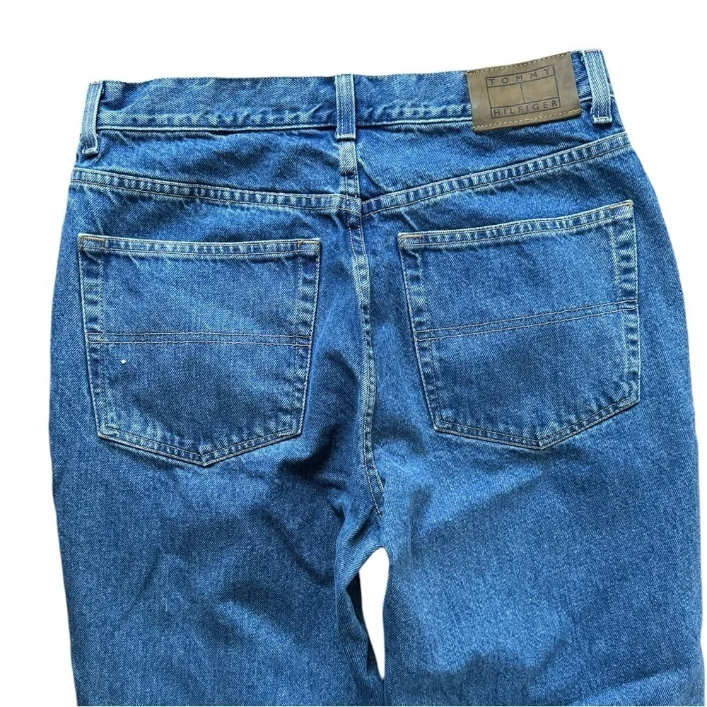Vintage Tommy Hilfiger men’s 90s straight leg blue denim jeans 33x34 Y2K